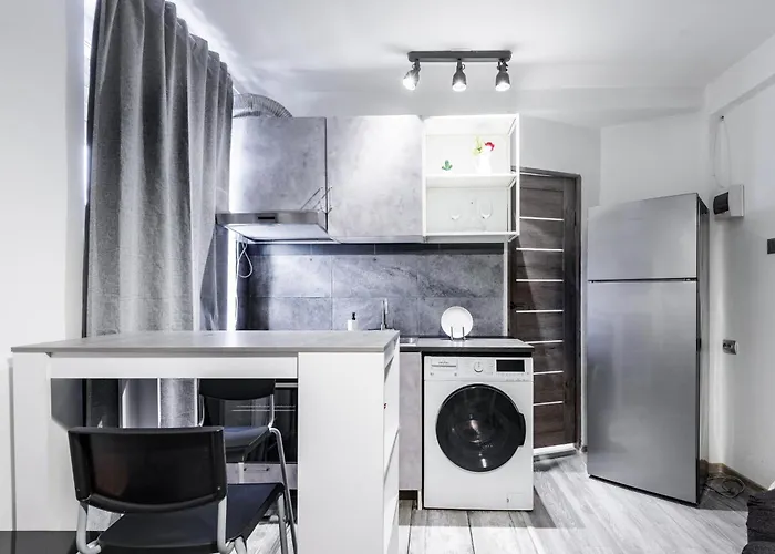 Guest - 4 Apartament Bucureşti